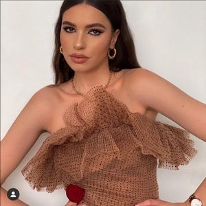 Zara bloggers favorite organza ruffle crop top